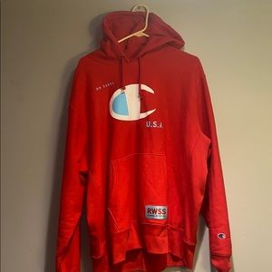 Champion hoodie XL fits like large